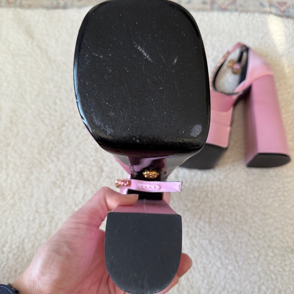 Versace
Aevitas 120mm single-platform pumps size 36 - Picture 14 of 15